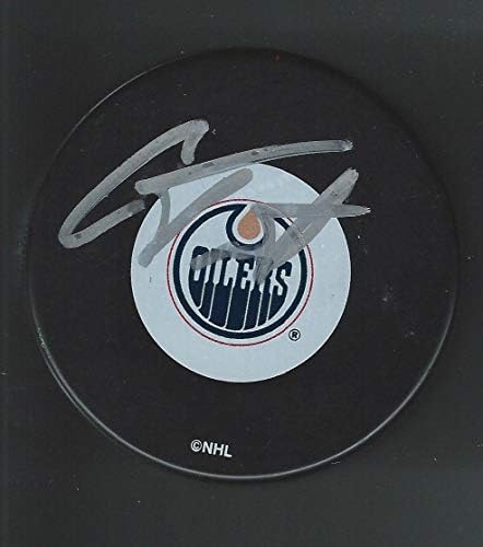 Cam Talbot potpisao je Edmonton Oilers NHL s autogramima
